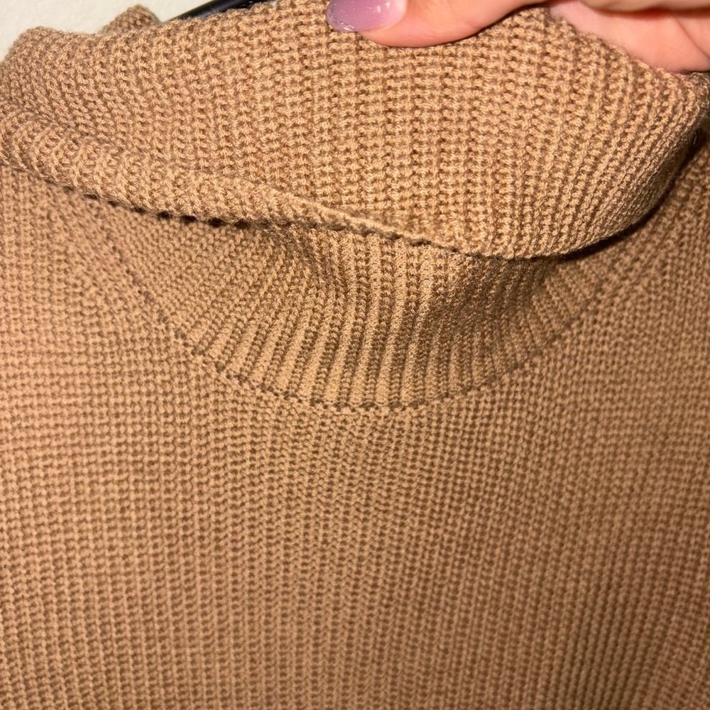 Sweater Vest - Picture 7 of 9